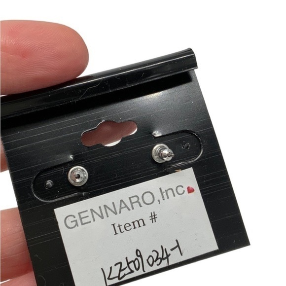 Gennaro silver tone 3D dimensional square earrings NWT - Picture 2 of 4